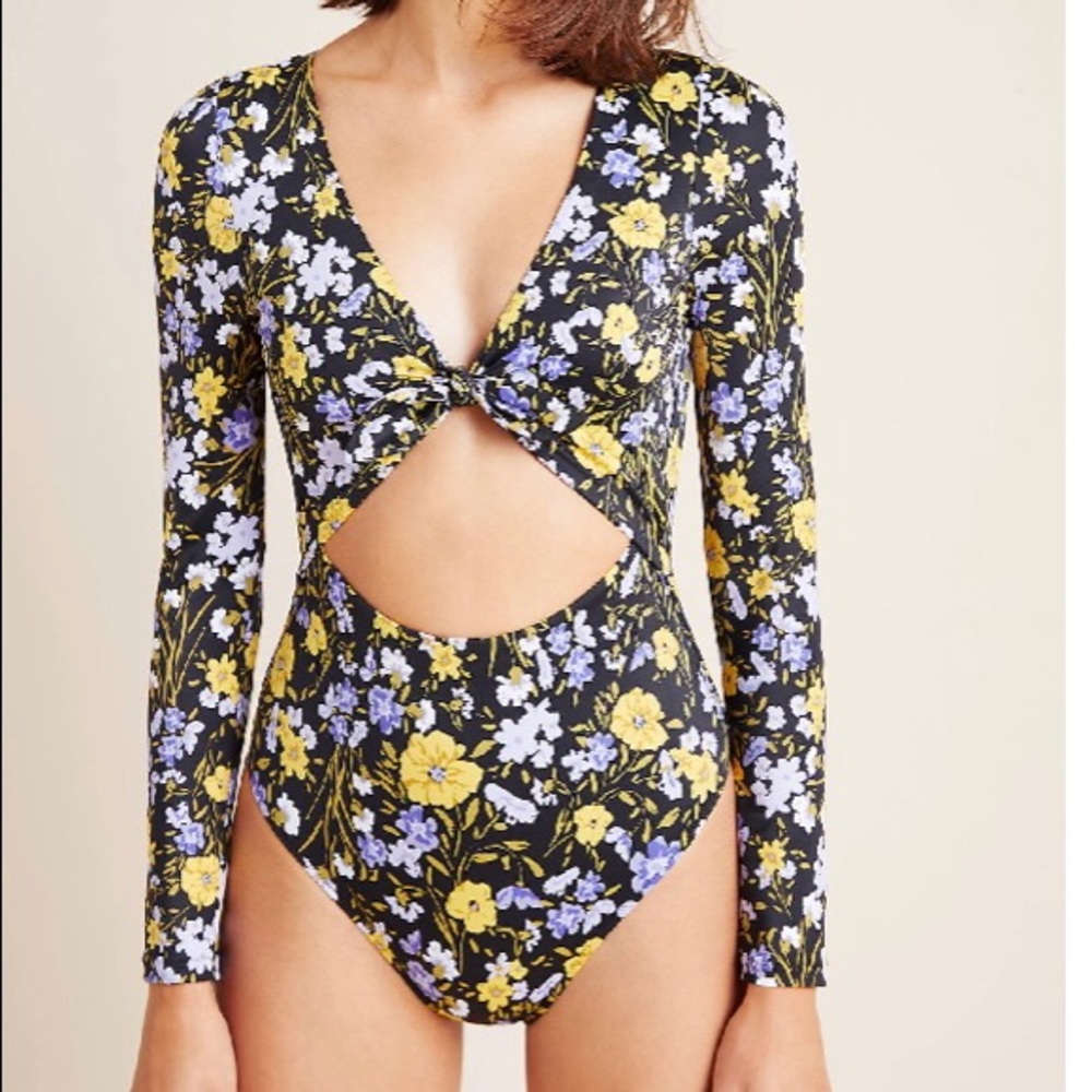 Tori Praver Paige 1pc